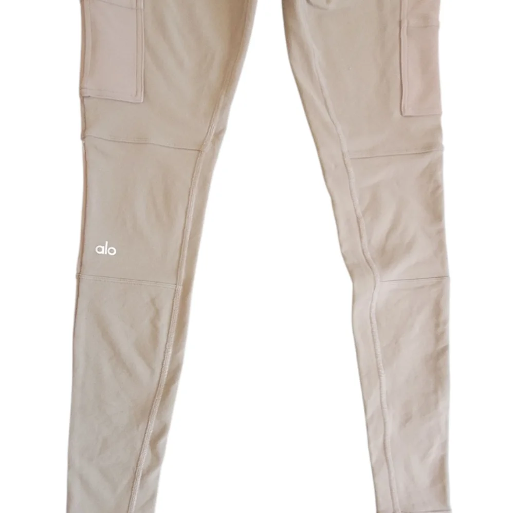 Alo High Waisted Cargo Leggins Olive Branch Size S